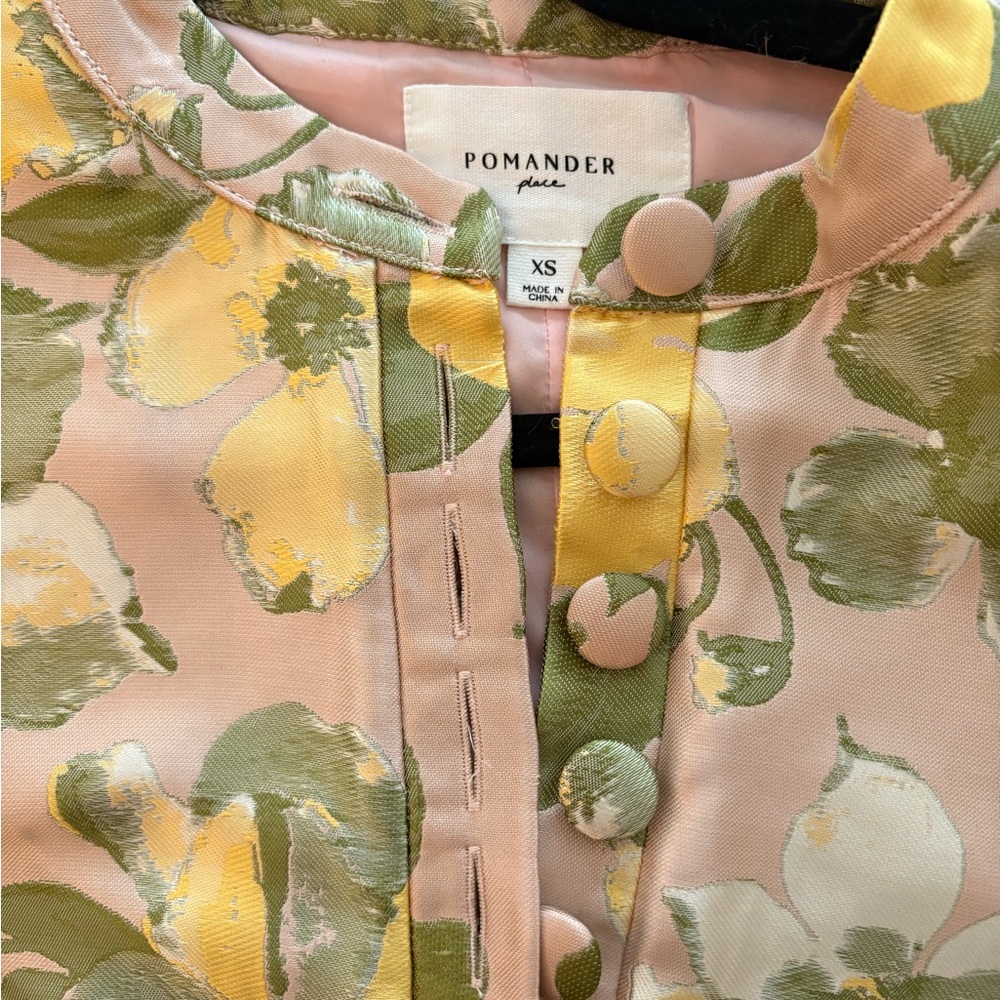 Pomander Place Floral Jacquard Shift Dress